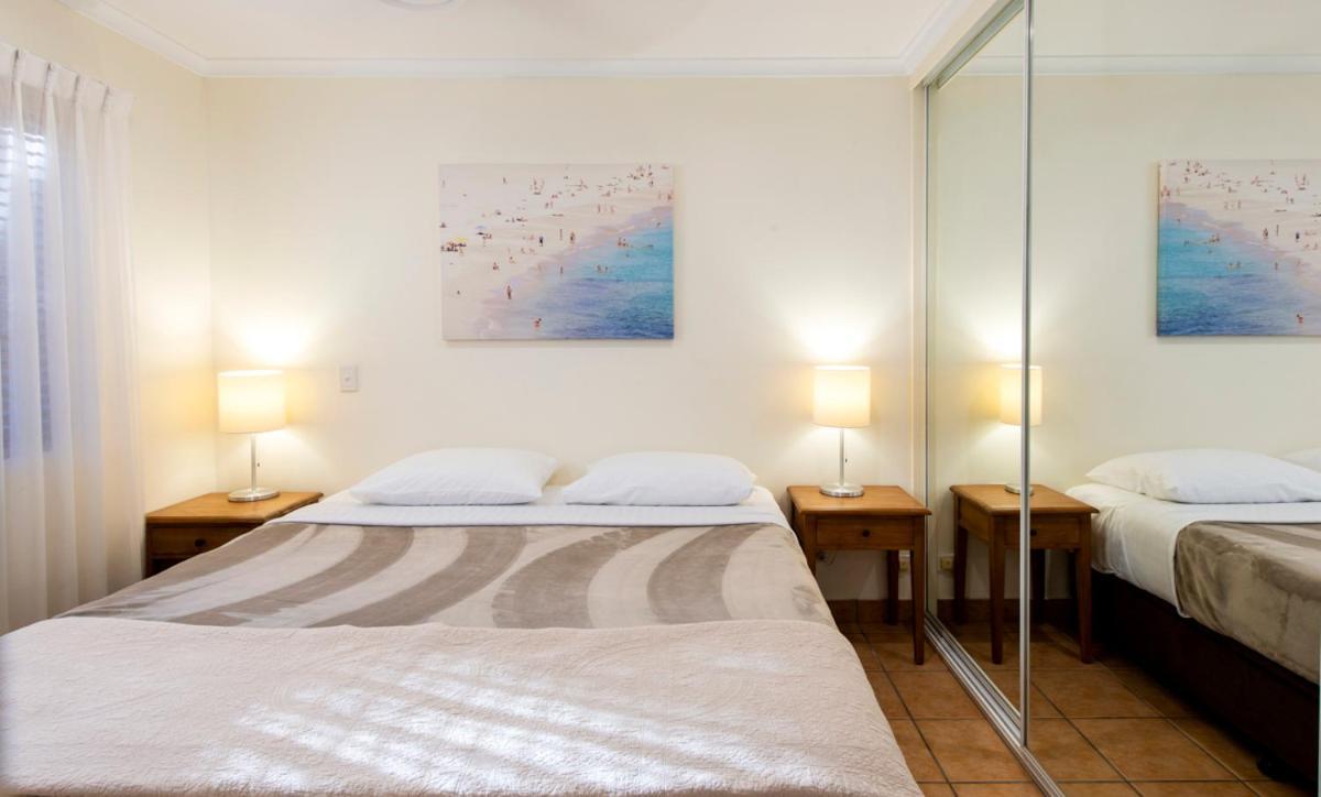 Motel Cayman Quays Noosaville Esterno foto