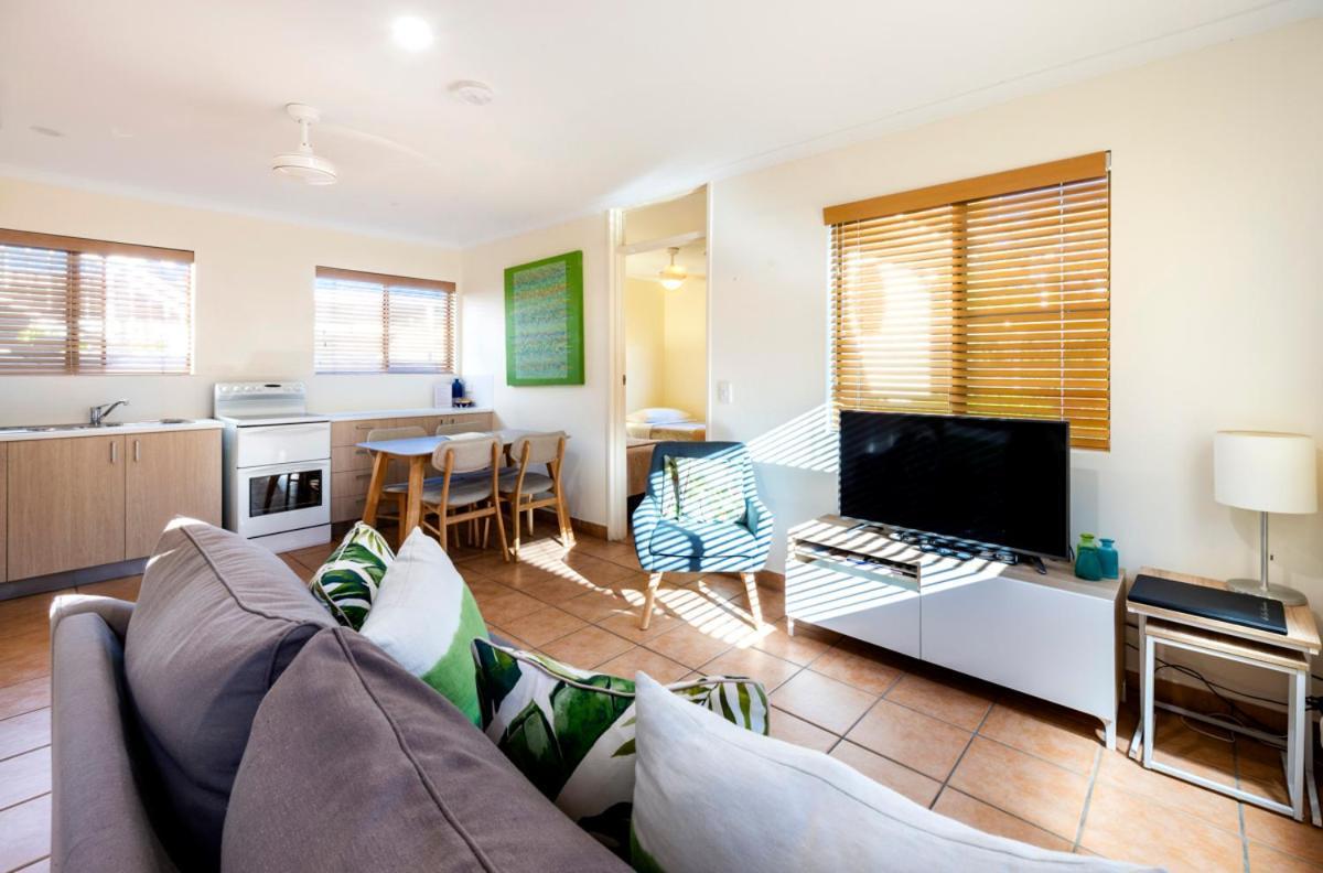 Motel Cayman Quays Noosaville Esterno foto