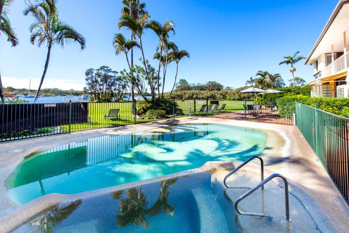 Motel Cayman Quays Noosaville Esterno foto