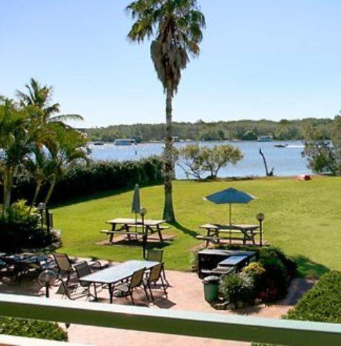 Motel Cayman Quays Noosaville Esterno foto
