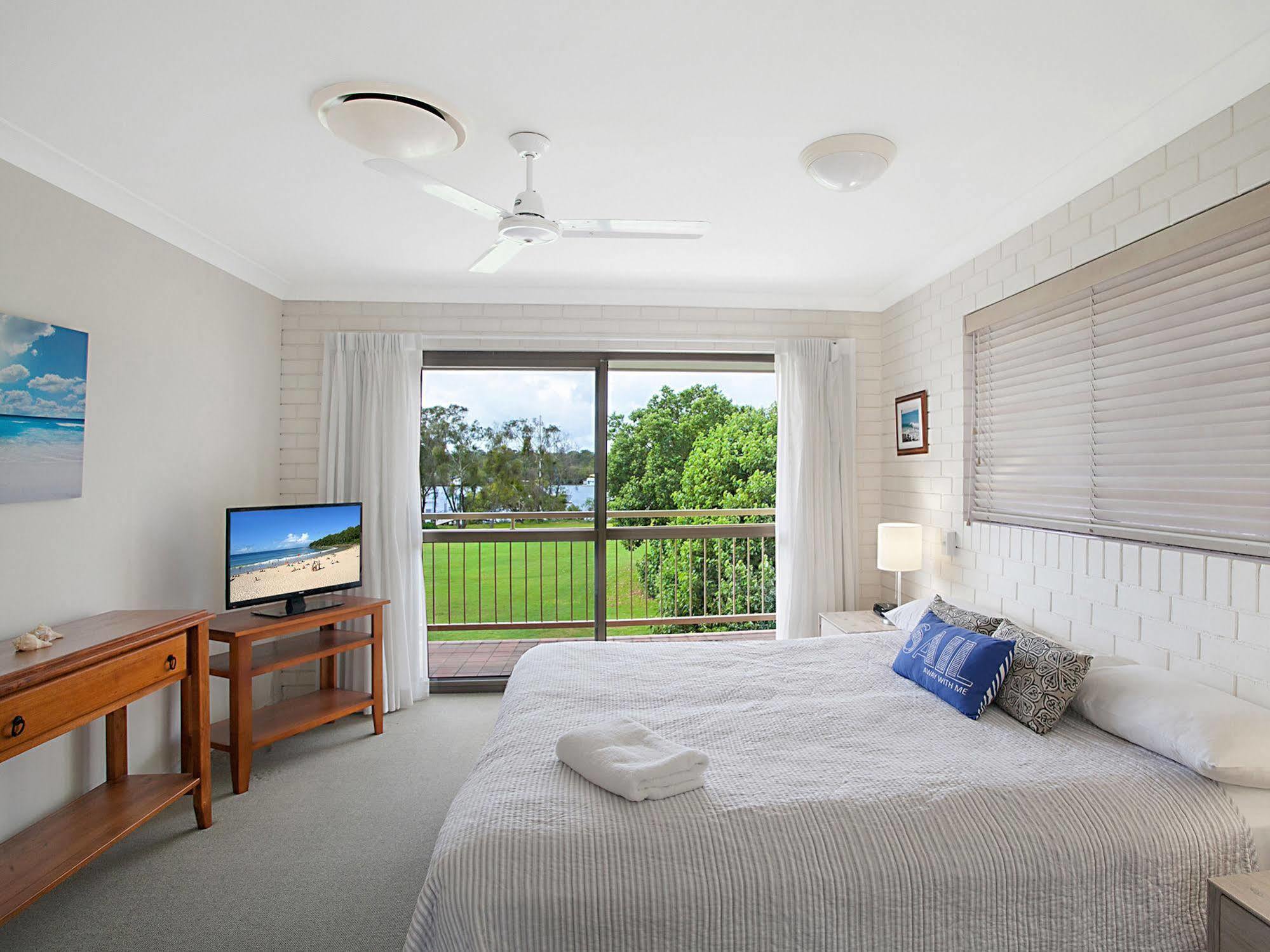 Motel Cayman Quays Noosaville Esterno foto